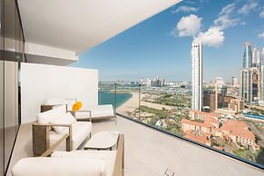 FIVE LUXE