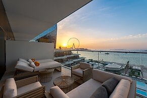 FIVE LUXE
