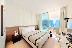 FIVE LUXE