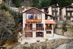 Parnassus Woodstone Chalets- N1- N2- N3
