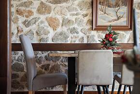 Parnassus Woodstone Chalets- N1- N2- N3