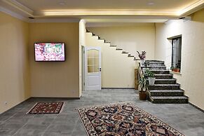 WOOLWAY  STUDIOS