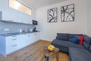 Provenir Home Kwiatowa 5