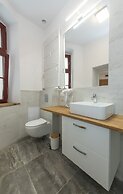 Provenir Home Kwiatowa 5