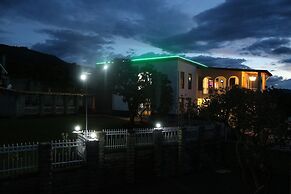 Angani Resort & Spa