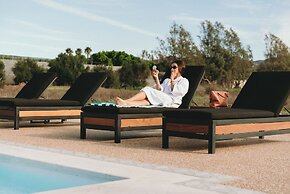 EQU Hotel Boutique