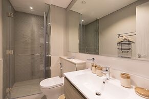 Quiet 1BR with river view