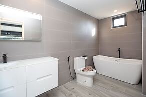 Trendy LoftStyle Eco Pool Villa Sunset 7