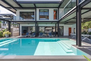 Trendy LoftStyle Eco Pool Villa Sunset 7