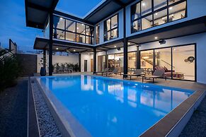 Innovative 12m Eco Pool Villa Sunset 1