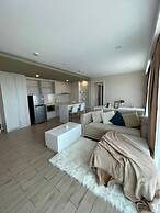 Seven Seas Condo Resort by PSR