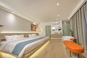 Theatre Hotel