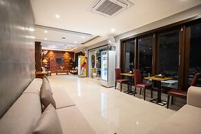 Vongkhamsene Boutique Hotel