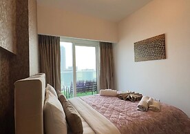 Mh- Lovely 1 Bhk Burj Khalifa View Ref- 26017