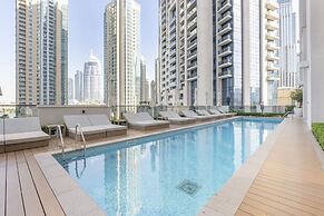 Act One Tower 2BR Luxury Apartment