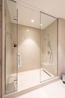 Act One Tower 2BR Luxury Apartment