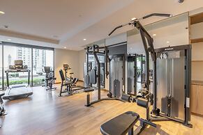 Act One Tower 2BR Luxury Apartment