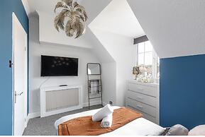Immaculate 2-bed Apartment in Hove