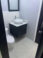 Impeccable 2-bed Apartment in Kingston With Pool