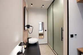 Hop Inn Rooms & Suites Belgrade