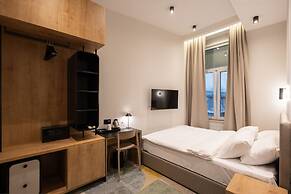 Hop Inn Rooms & Suites Belgrade