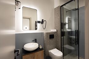 Hop Inn Rooms & Suites Belgrade