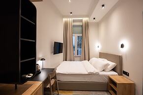 Hop Inn Rooms & Suites Belgrade