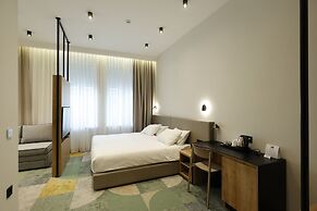 Hop Inn Rooms & Suites Belgrade