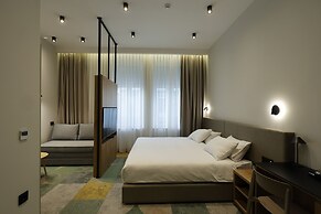 Hop Inn Rooms & Suites Belgrade