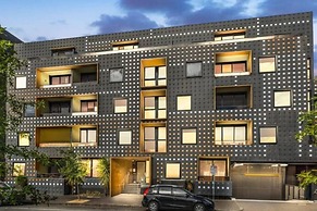 Cozy 1bed Unit in Leafy Carlton - 10 Mins From CBD