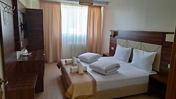 Sir Fundeni Hotel