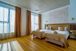 Sir Fundeni Hotel