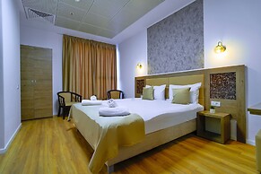 Sir Fundeni Hotel