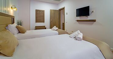 Sir Fundeni Hotel