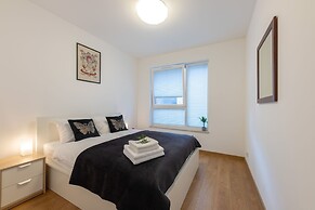Harmony Deluxe by 3City Rentals