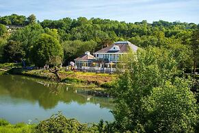 The Boathouse