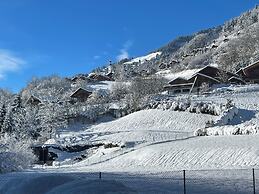 Mountain River Resort
