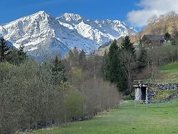 Mountain River Resort
