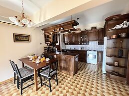 Antonios House Ithaka