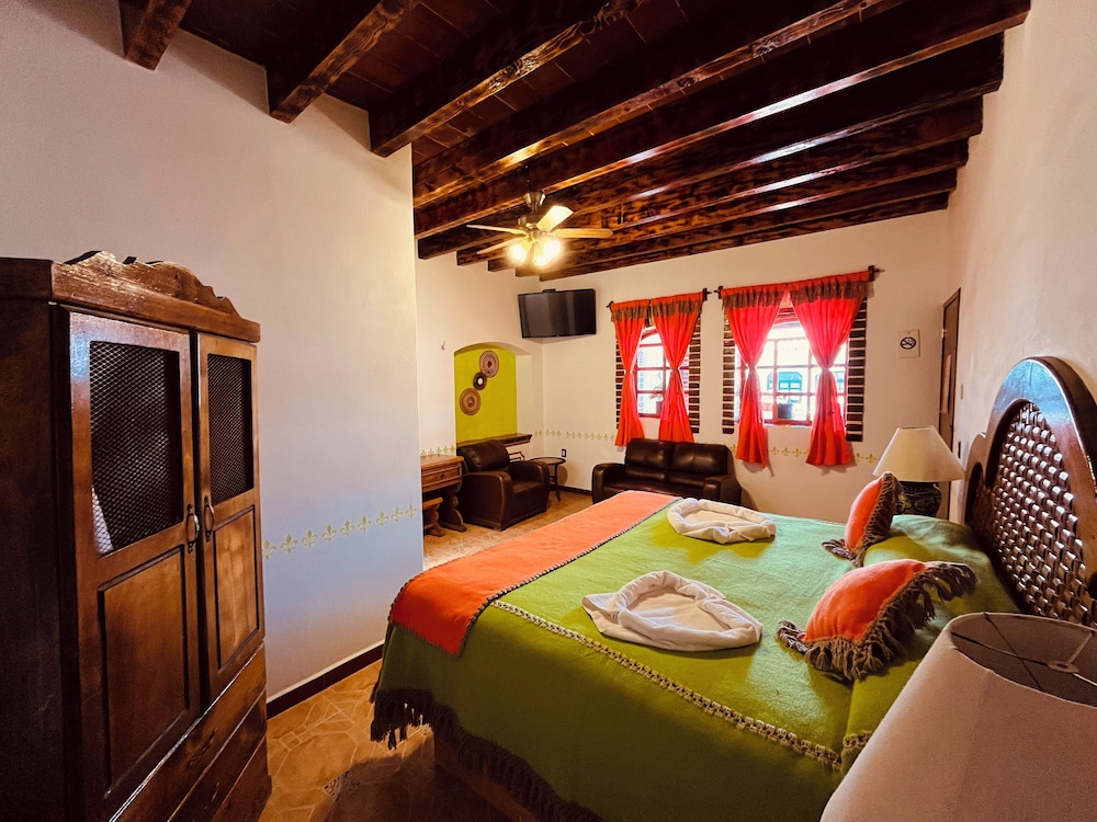 Hotel El Aguila