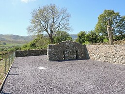 Ysgubor Maen Y Bardd