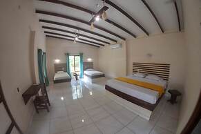 Tarcoles Birding Lodge