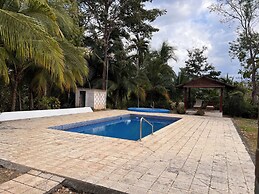 Tarcoles Birding Lodge