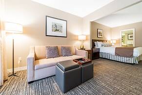 Horseshoe Valley Suites - The Azure
