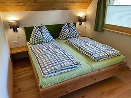 Premium Chalet in Tauplitz With Sauna and Pool