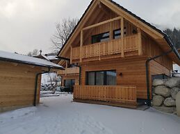 Premium Chalet in Tauplitz With Sauna and Pool