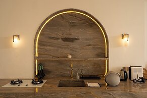 Sore Suites at Pererenan by Betterplace