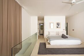 Sore Suites at Pererenan by Betterplace