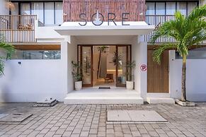 Sore Suites at Pererenan by Betterplace