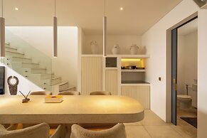 Sore Suites at Pererenan by Betterplace